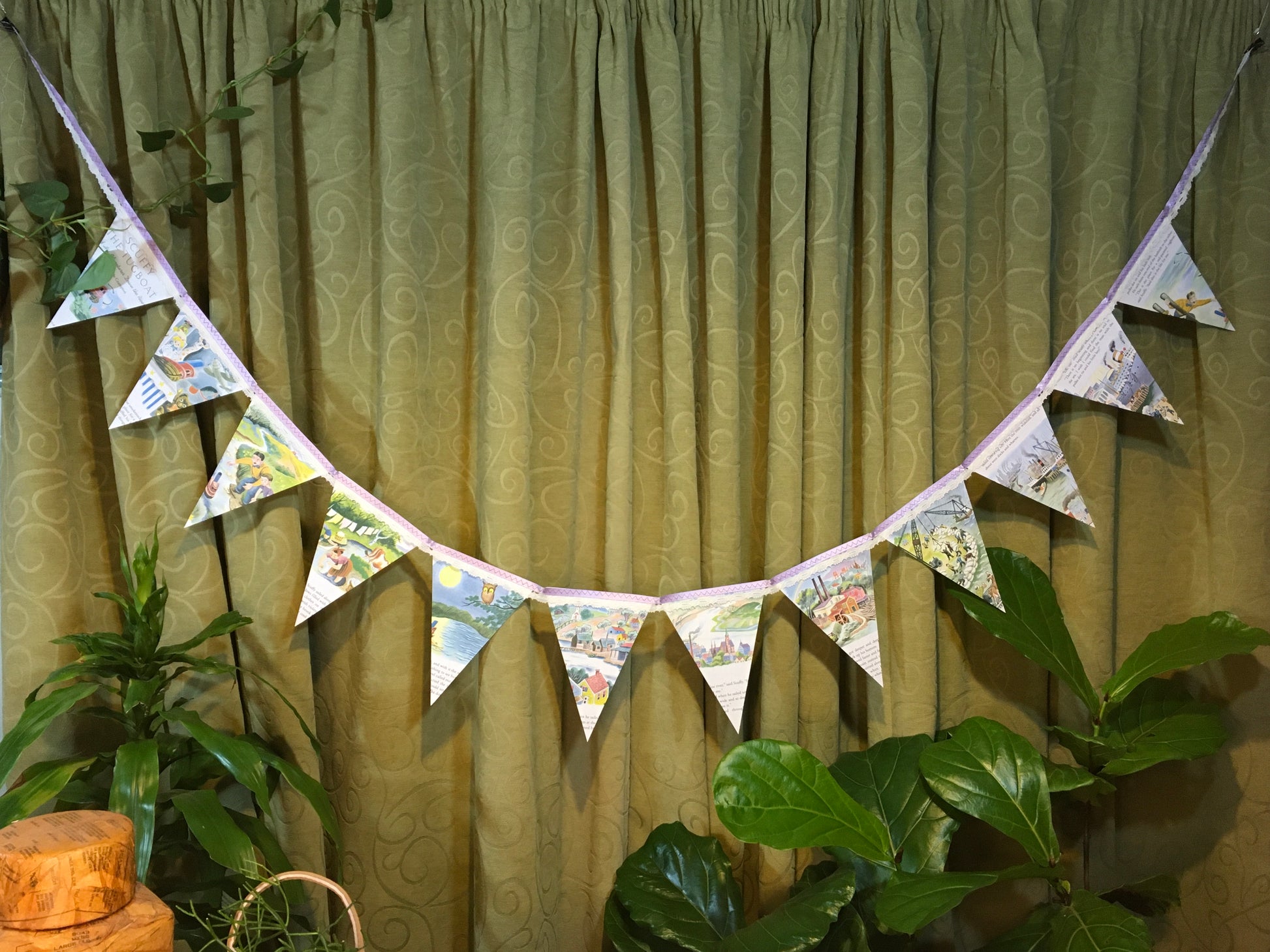 Bunting ~ Scuffy the Tugboat Little Golden Book - ElmsCreative
