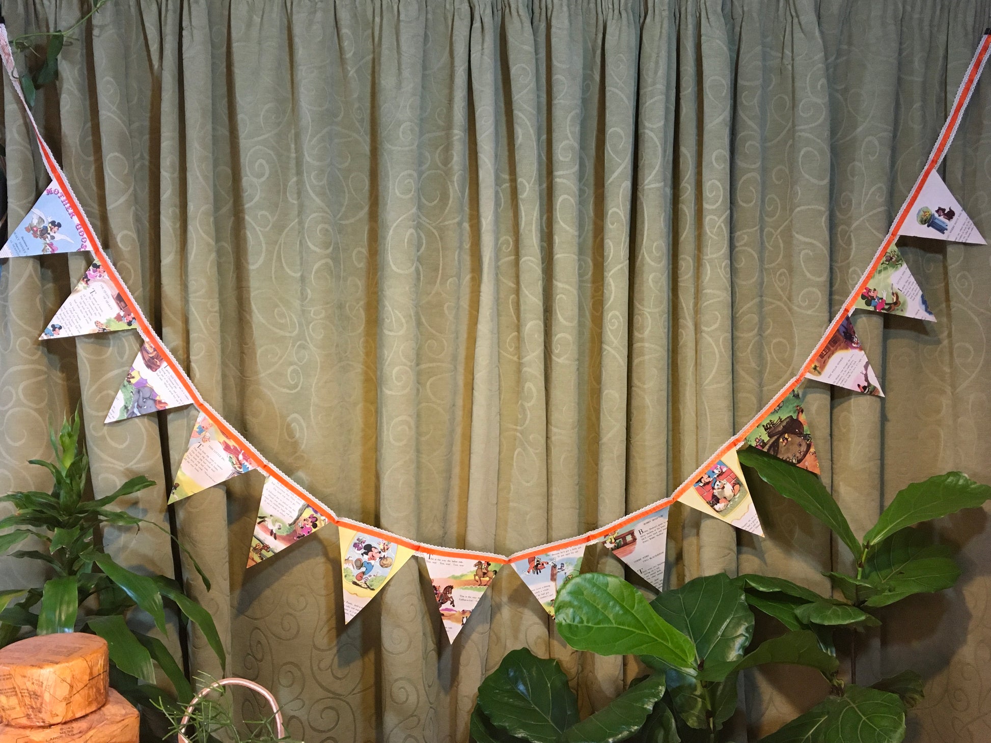 Bunting ~ Mother Goose Little Golden Book - ElmsCreative
